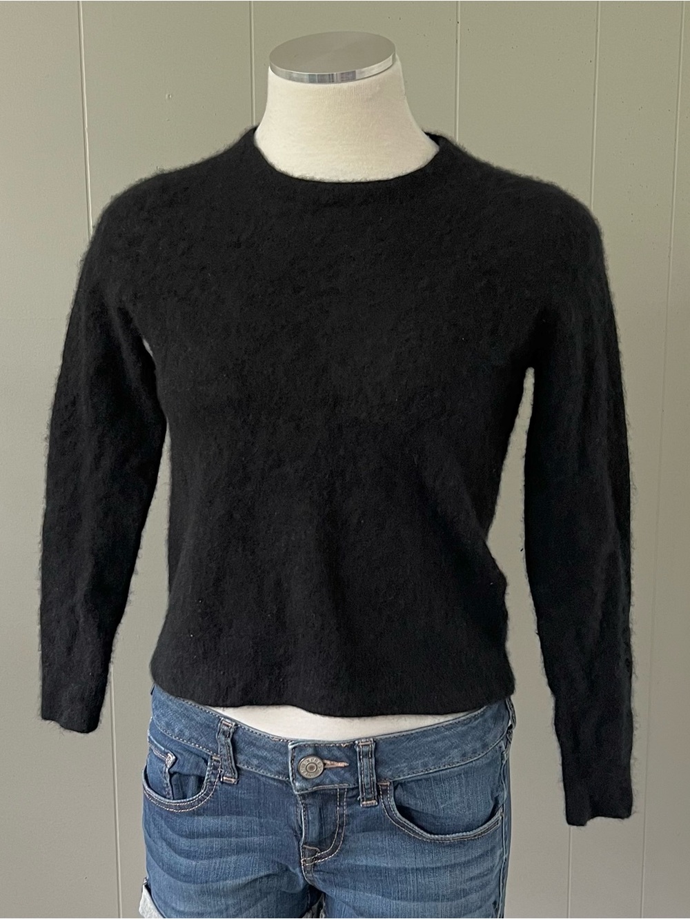Quince Black Cashmere Sweater Size L Runs Small Fitted Soft Minimal Classic